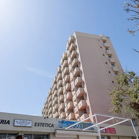 Cozy Studio In Torremolinos Apartment *